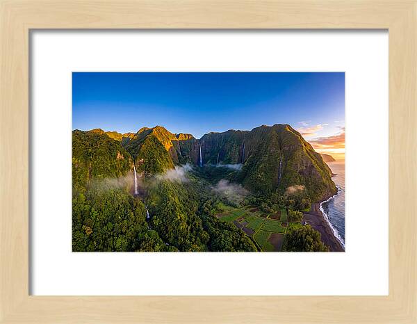Waipio Valley Serenity
