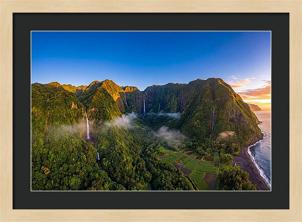 Waipio Valley Serenity