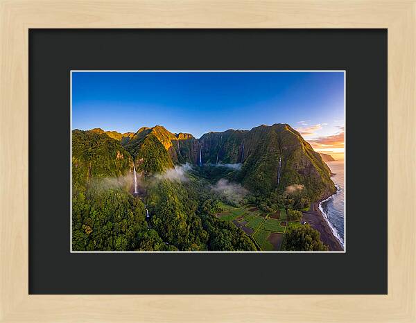 Waipio Valley Serenity