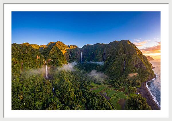 Waipio Valley Serenity