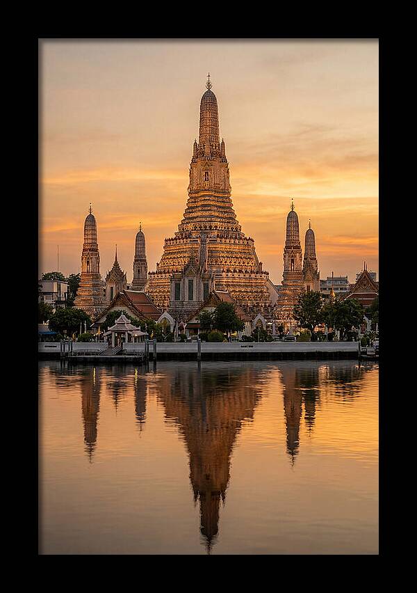 Wat Arun Temple At Golden Hour