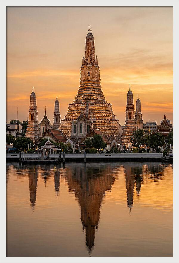 Wat Arun Temple At Golden Hour