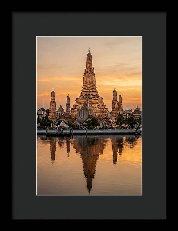 Wat Arun Temple At Golden Hour