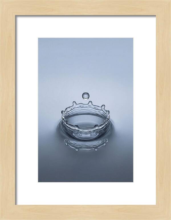 Water Drop Splash Crown