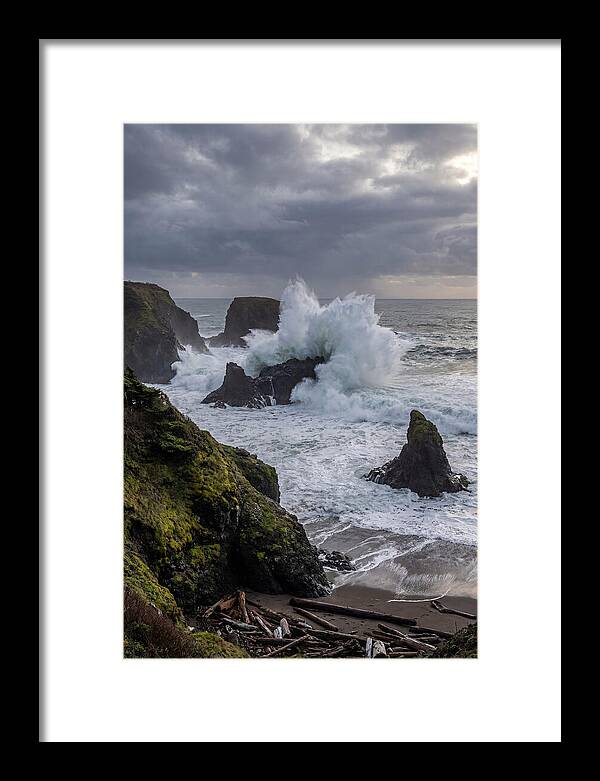 Wave Crash Along The Oregon Coast