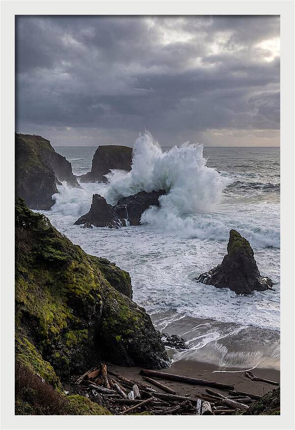 Wave Crash Along The Oregon Coast