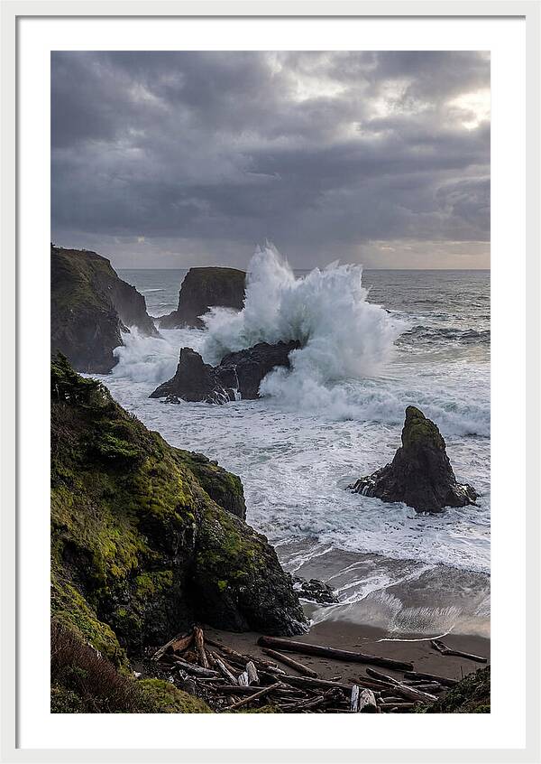 Wave Crash Along The Oregon Coast