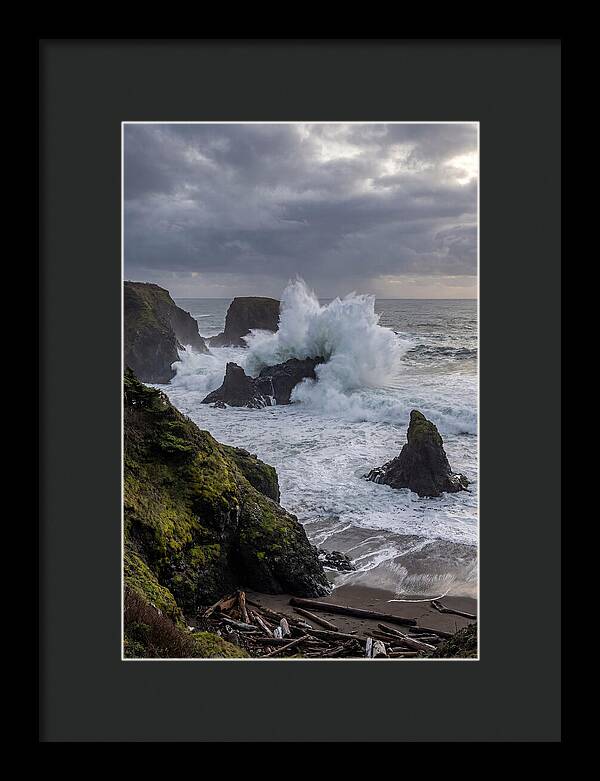 Wave Crash Along The Oregon Coast