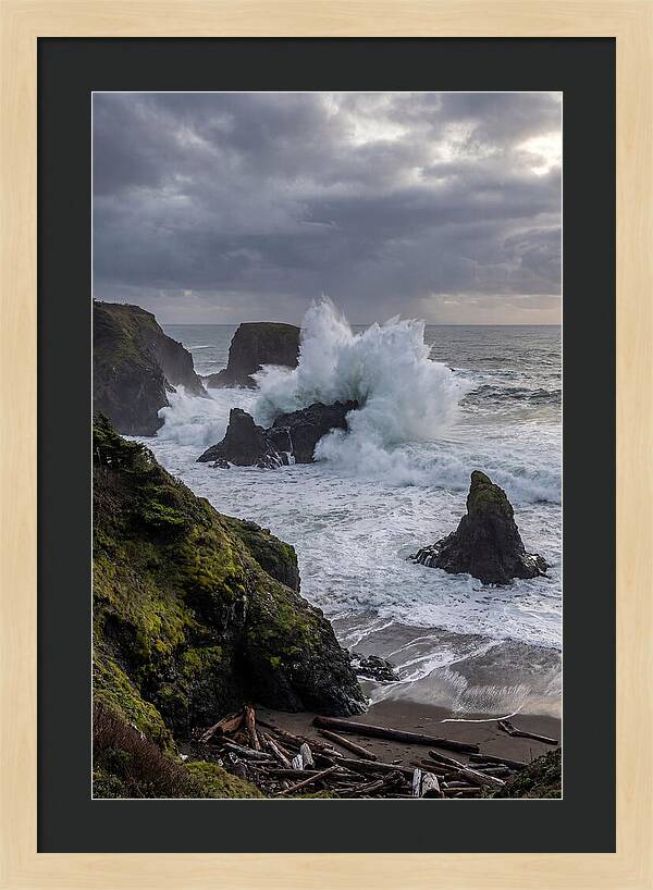 Wave Crash Along The Oregon Coast