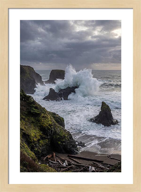 Wave Crash Along The Oregon Coast