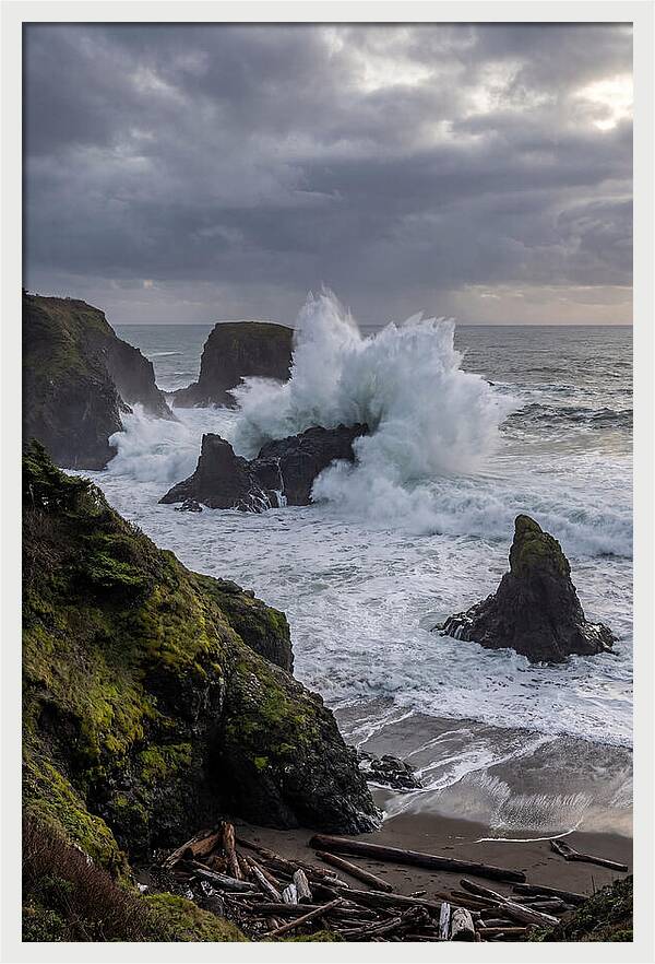 Wave Crash Along The Oregon Coast