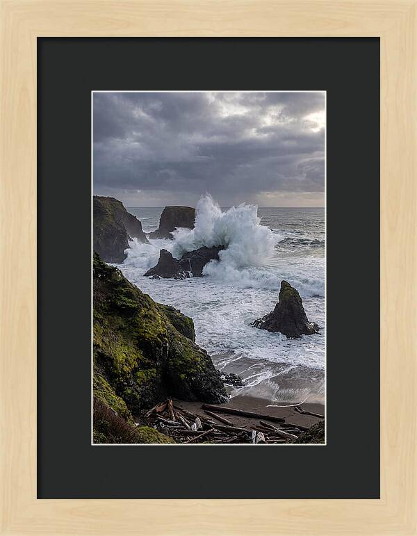 Wave Crash Along The Oregon Coast