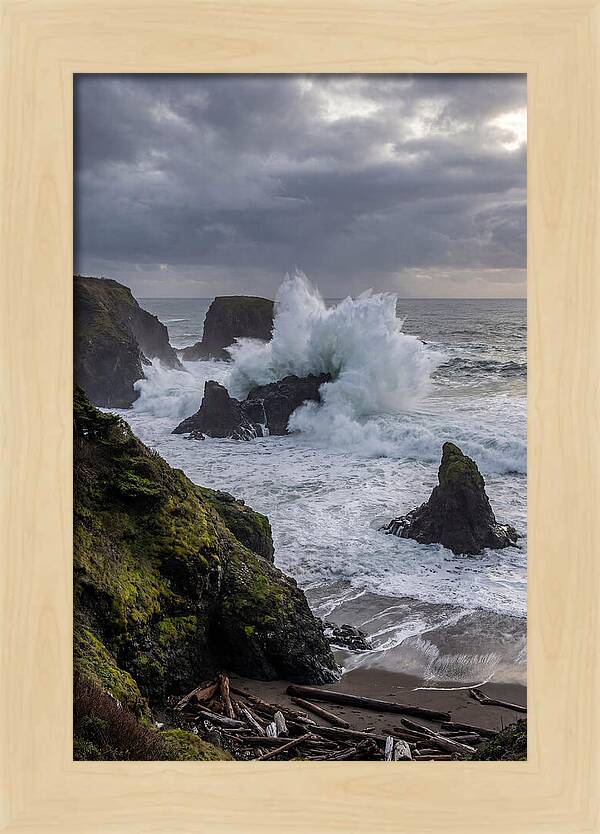 Wave Crash Along The Oregon Coast