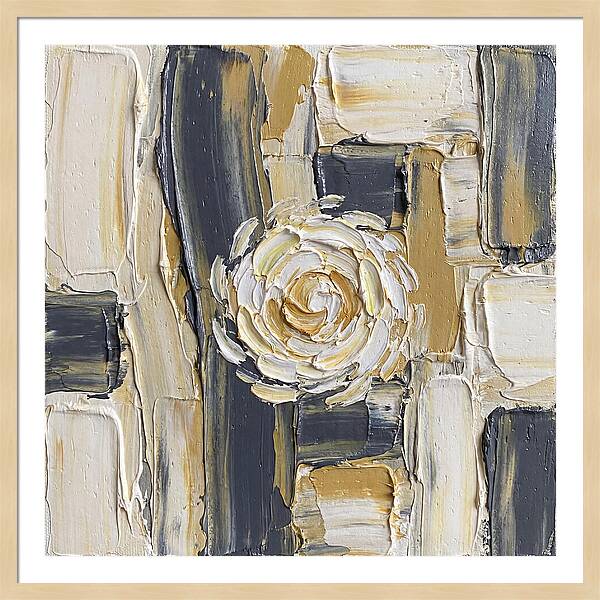 White Daisy In Palette Knife Style