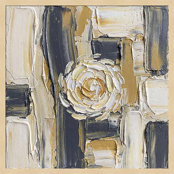 White Daisy In Palette Knife Style