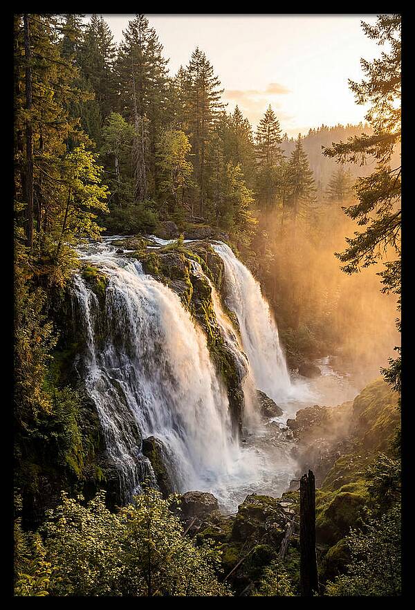 Whitewater Falls Cascade