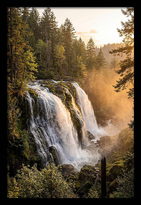 Whitewater Falls Cascade