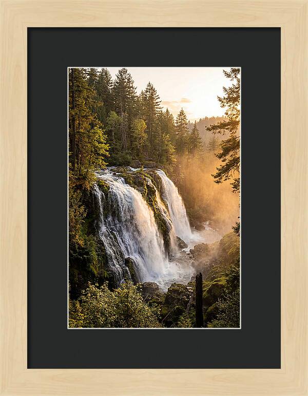 Whitewater Falls Cascade
