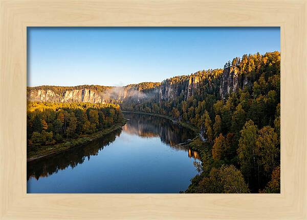 Wide Mississippi Palisades Valley