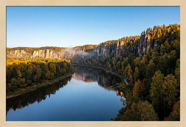 Wide Mississippi Palisades Valley